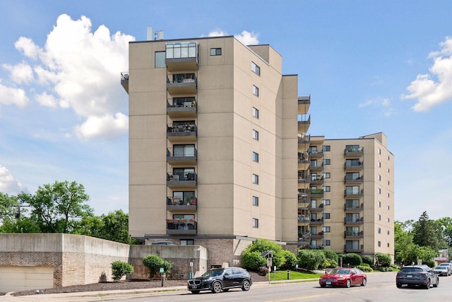 3131 Excelsior Blvd Unit 508, Minneapolis, MN 55416 - view of apartment building / complex