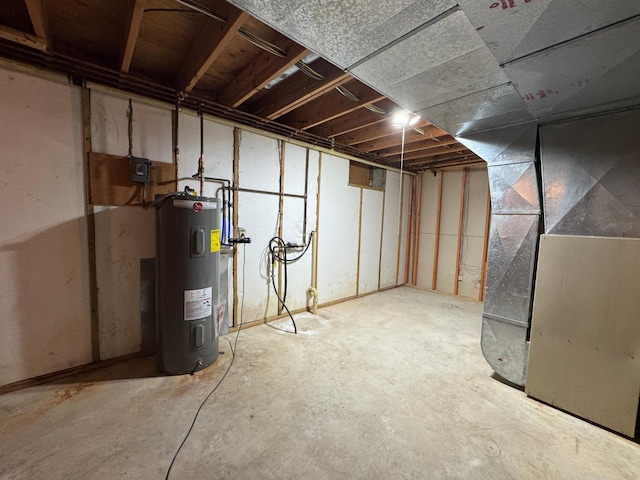 605 Arbor Ct, Marshall, MN 56258 - unfinished basement with water heater and heating unit
