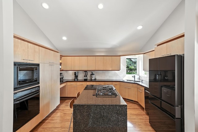 16515 Hilltop Ter, Minnetonka, MN 55345 - photo 15
