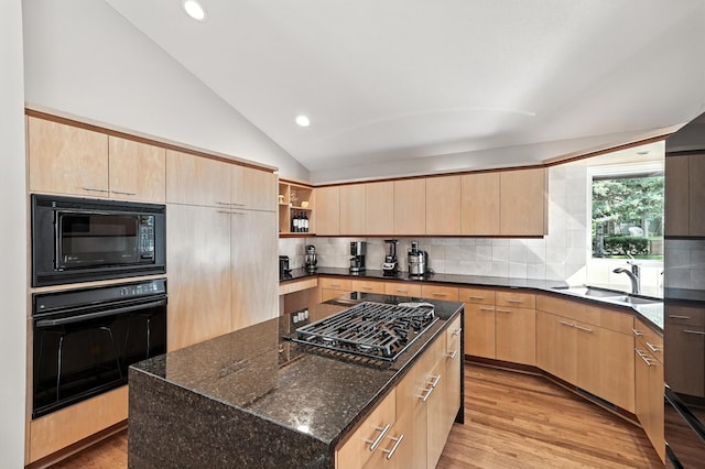 16515 Hilltop Ter, Minnetonka, MN 55345 - photo 16