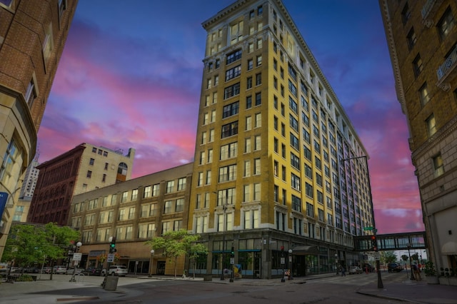 350 Saint Peter St Unit 1110, Saint Paul, MN 55102 - view of building exterior