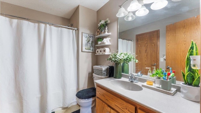 234 17th Ave SE, Saint Joseph, MN 56374 - full bath with vanity and a shower with curtain