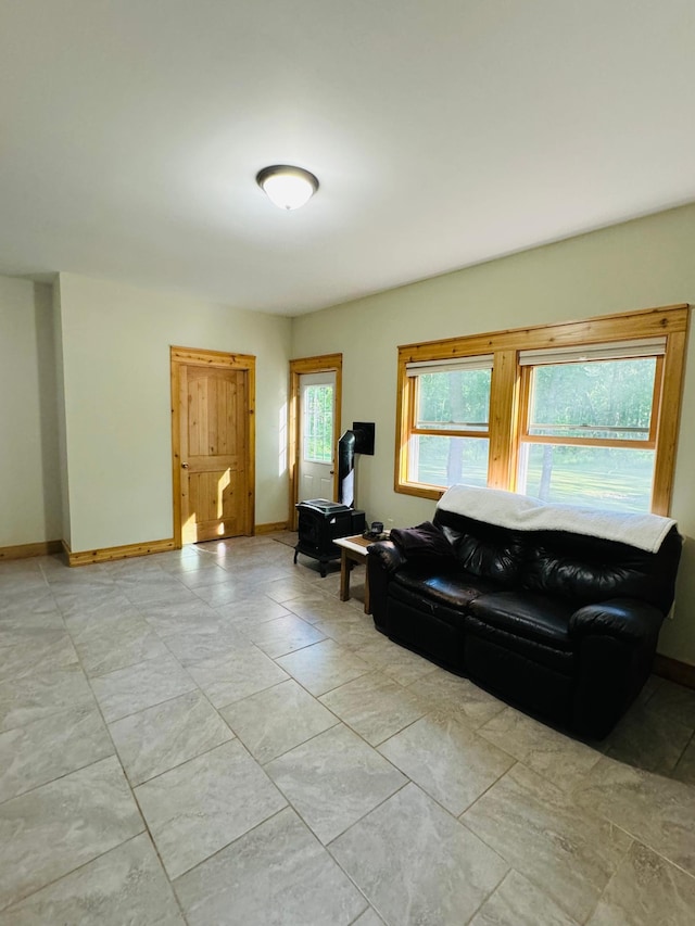 2795 40th St NW, Hackensack, MN 56452 - living room featuring baseboards