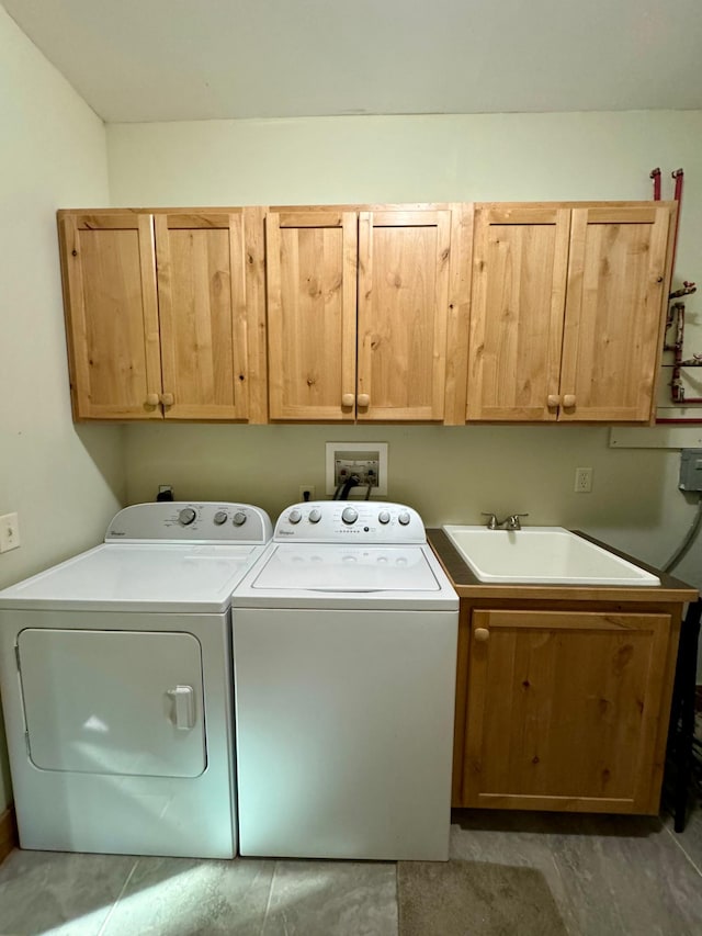 2795 40th St NW, Hackensack, MN 56452 - laundry room featuring cabinet space and washing machine and clothes dryer