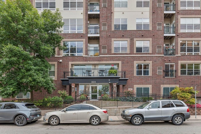301 Oak Grove St Unit 305, Minneapolis, MN 55403 - photo 24