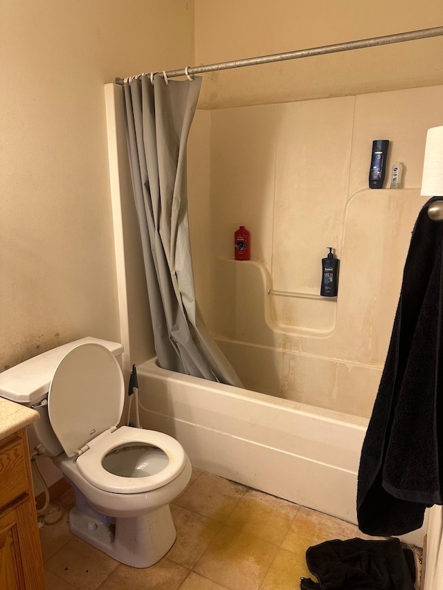 11162 Olympia Ave, Becker, MN 55308 - full bathroom featuring shower / bath combo and vanity