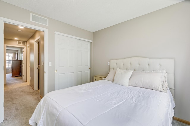 16835 78th Pl N, Maple Grove, MN 55311 - carpeted bedroom featuring a closet and baseboards
