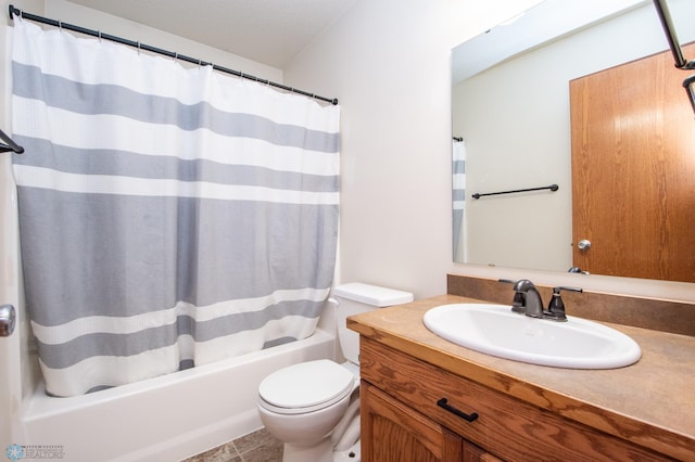 3661 Taylor St S, Fargo, ND 58104 - full bathroom with vanity and shower / bathtub combination with curtain