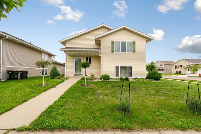 2115 Turpin St, Saint Peter, MN 56082 - view of front of home with a front yard