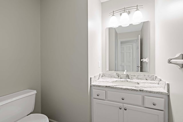 5245 Dufferin Dr, Savage, MN 55378 - half bath featuring toilet and vanity