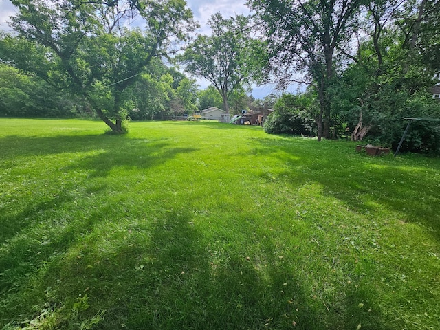 1624 24th Ave SE, Rochester, MN 55904 - view of grassy yard