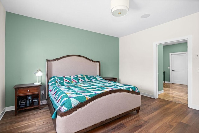 4335 Spring View Dr, Moose Lake, MN 55767 - bedroom featuring wood finished floors and baseboards