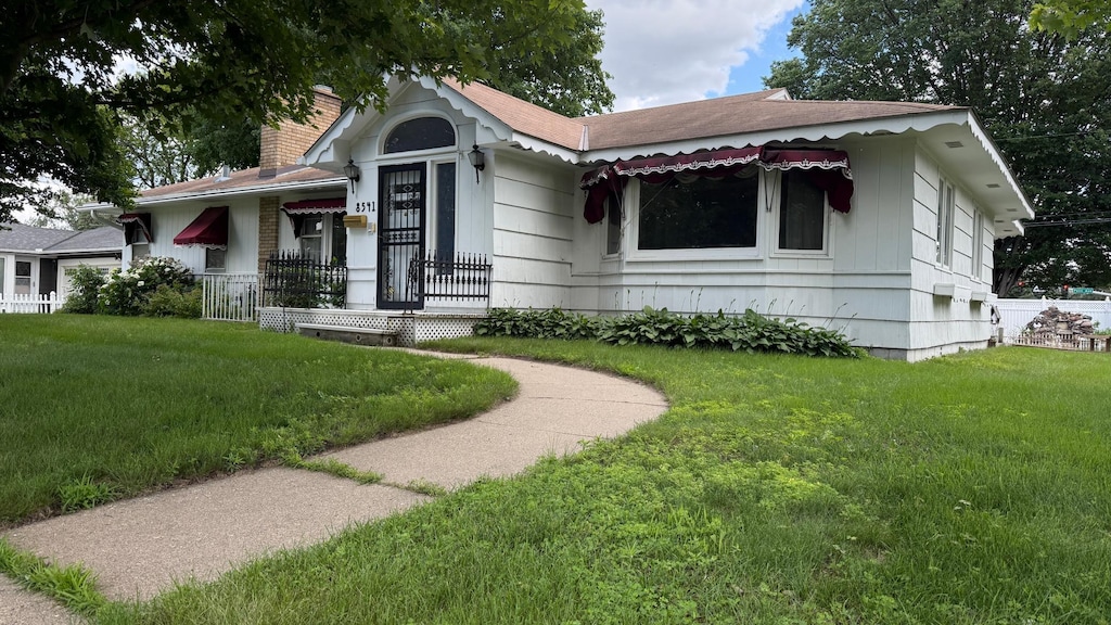 8541 Queen Ave S, Bloomington, MN 55431 - photo 1