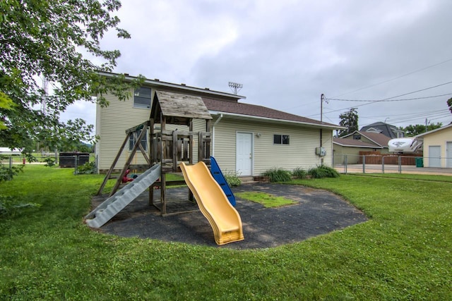 427 Alleghany Ave, Wabasha, MN 55981 - rear view of property with a playground