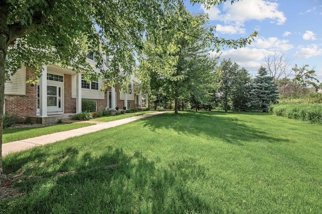 5062 French Dr N, Hugo, MN 55038 - view of green lawn
