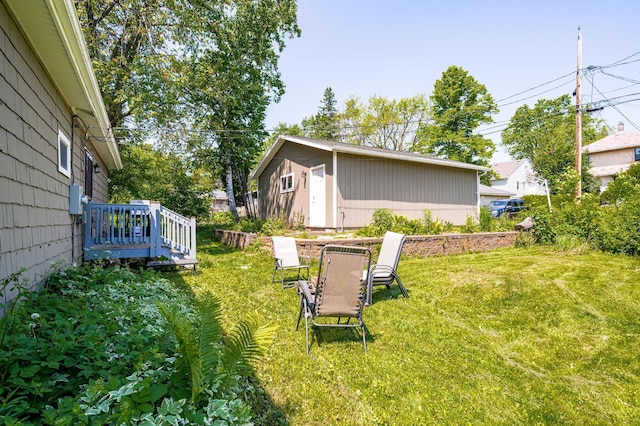 4223 Mcculloch St, Duluth, MN 55804 - view of grassy yard featuring an outbuilding
