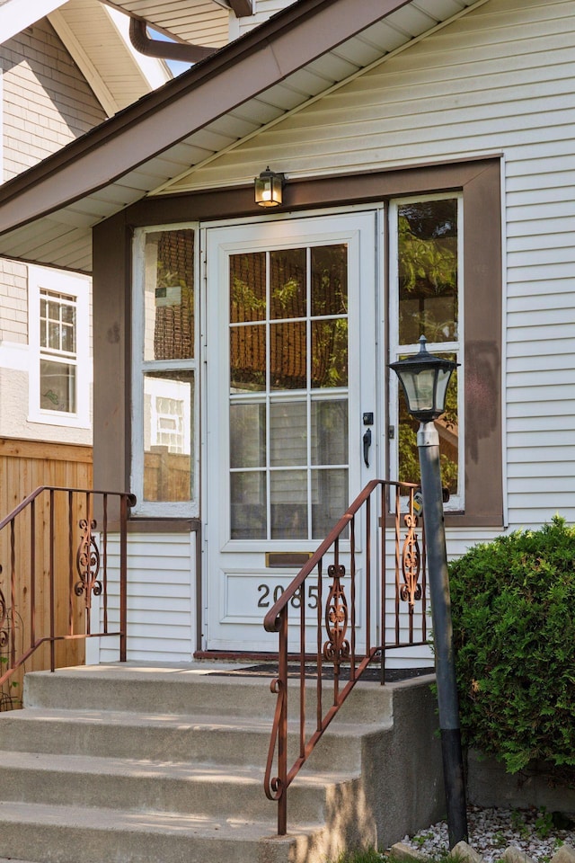 2085 Princeton Ave, Saint Paul, MN 55105 - property entrance