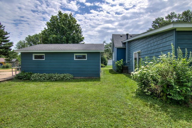 924 6th St W, Wabasha, MN 55981 - view of grassy yard