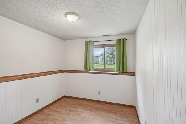 1555 Lois Dr, Shoreview, MN 55126 - photo 18