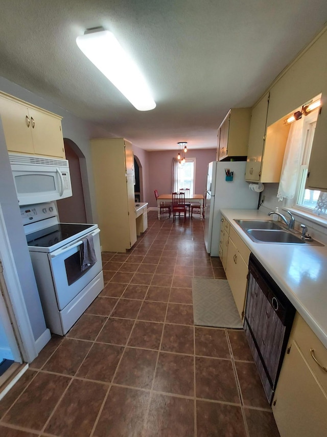 306 3rd St SE, Montgomery, MN 56069 - photo 10