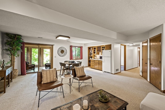 1306 Wynridge Dr, Arden Hills, MN 55112 - living room with a textured ceiling, light carpet, and bar