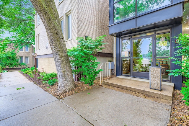 4010 15th Ave S Unit 6D, Minneapolis, MN 55407 - view of exterior entry