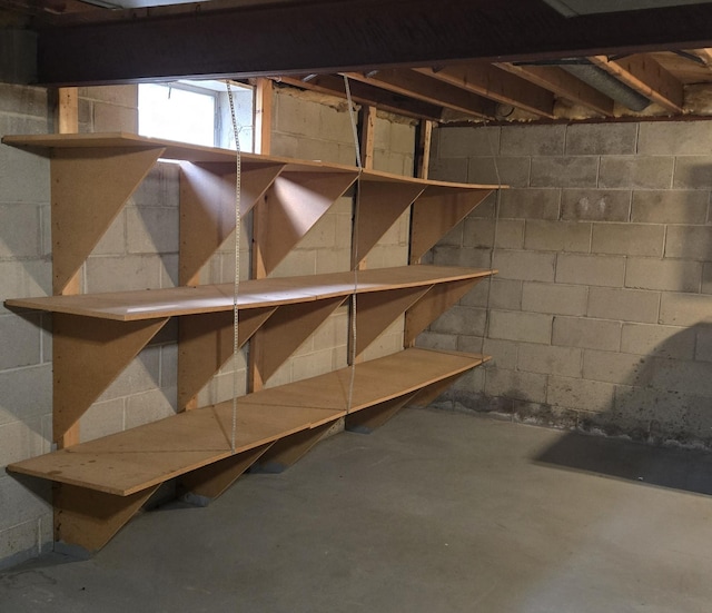 16660 Garland Way W, Lakeville, MN 55068 - view of basement