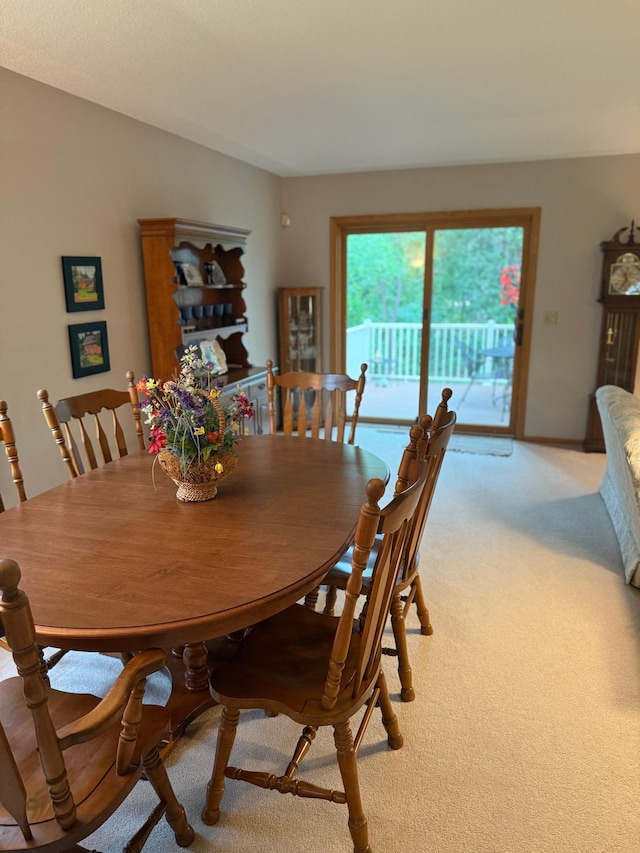 527 Woodside Ct, Shakopee, MN 55379 - dining area with light carpet