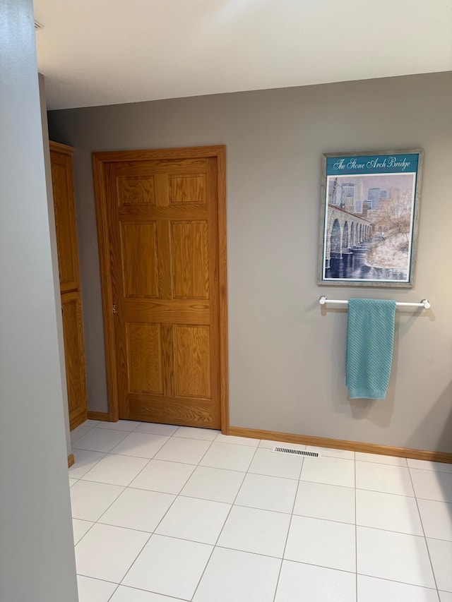 527 Woodside Ct, Shakopee, MN 55379 - hallway with light tile patterned floors