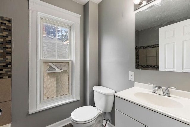 2815 Girard Ave N, Minneapolis, MN 55411 - bathroom with toilet and vanity