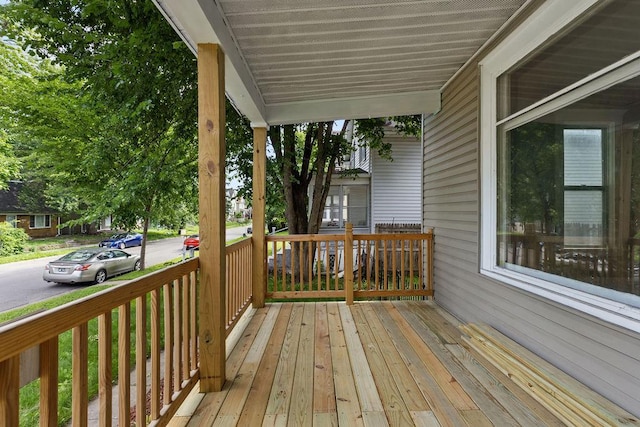 2815 Girard Ave N, Minneapolis, MN 55411 - view of wooden deck