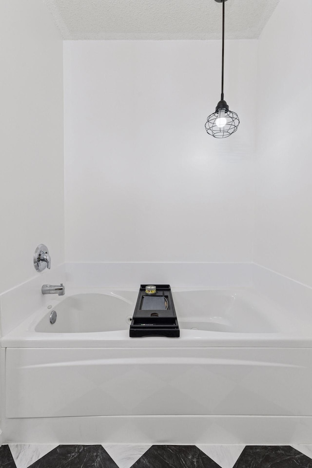 6845 Christian Curv, Woodbury, MN 55125 - full bath with a garden tub