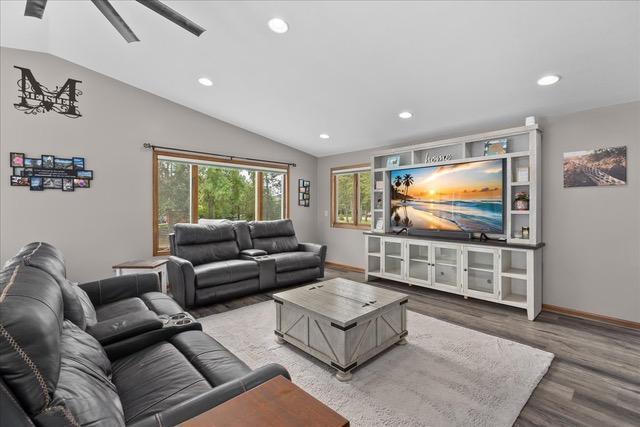 345 Quinlan Ave S, Lakeland Shores, MN 55043 - photo 8