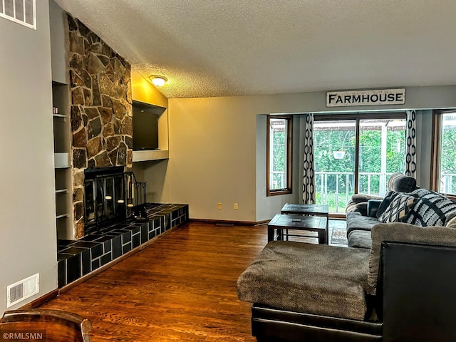 313 Riverside St, Mora, MN 55051 - photo 5