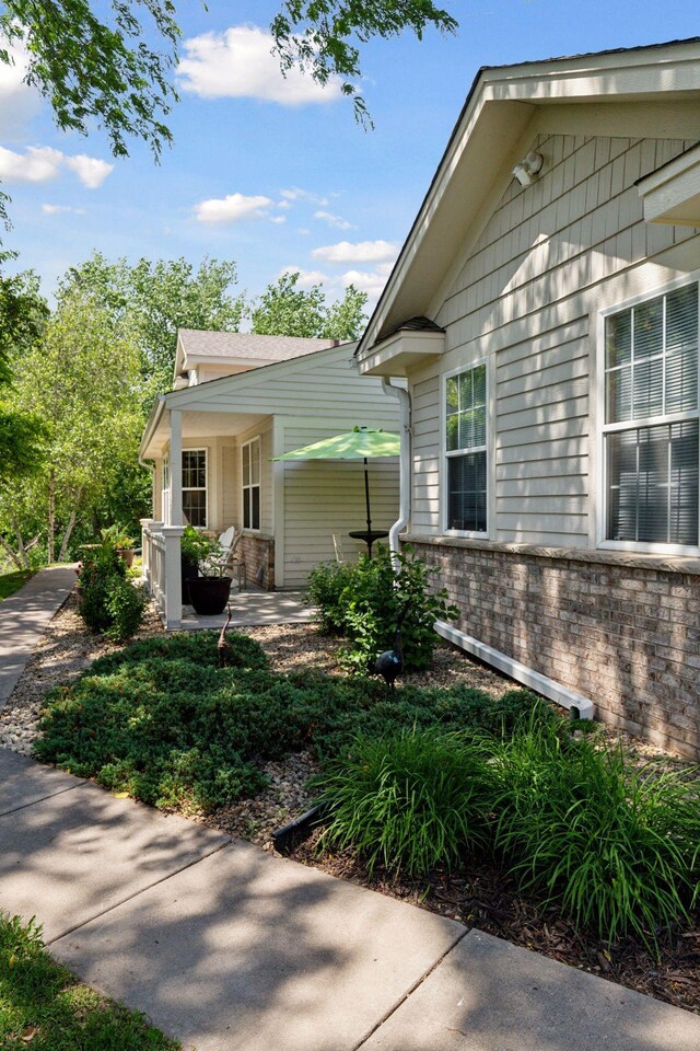 7372 Howard Ln, Eden Prairie, MN 55346 - photo 3