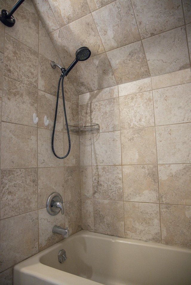 305 2nd Ave SE, Plainview, MN 55964 - bathroom featuring tub / shower combination