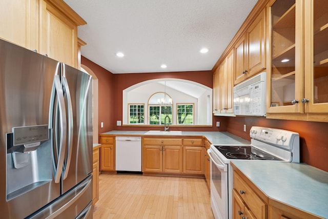 14745 Courtyard Cir, Burnsville, MN 55306 - photo 4