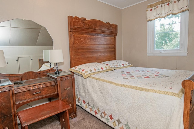 462 Saint Charles St, Winona, MN 55987 - carpeted bedroom featuring ornamental molding