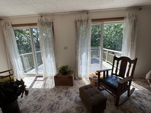 715 250th Ave, Fairmont, MN 56031 - living area with plenty of natural light and ornamental molding