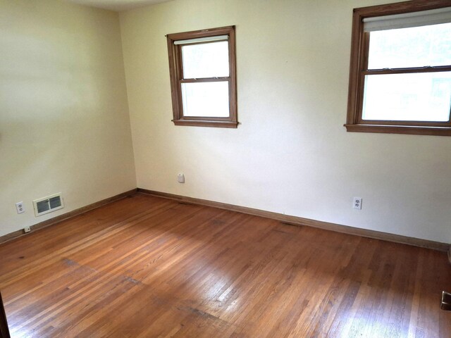 2325 16th Ave E, North Saint Paul, MN 55109 - photo 12