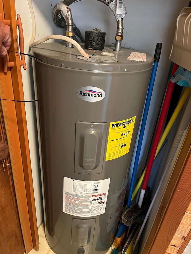 2485 Keyes Is, International Falls, MN 56649 - utilities with electric water heater