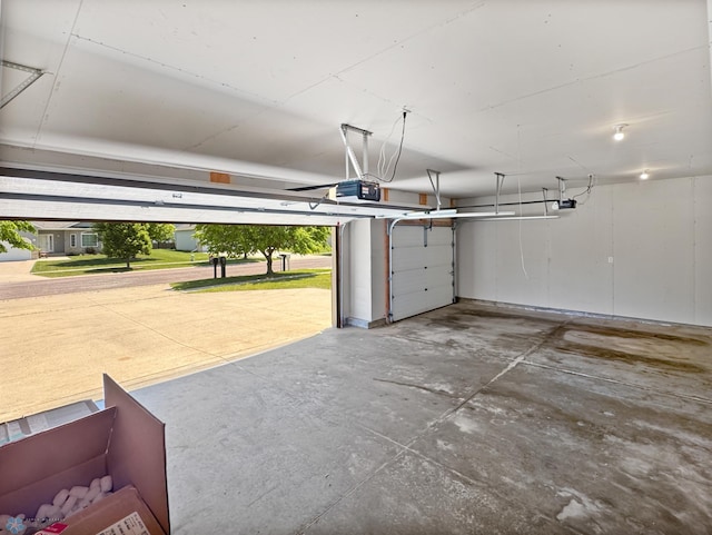 3337 Monroe St S, Fargo, ND 58104 - garage with a garage door opener