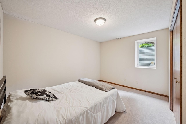 420 Pleasant Crest Cir, Annandale, MN 55302 - bedroom featuring carpet flooring and a textured ceiling