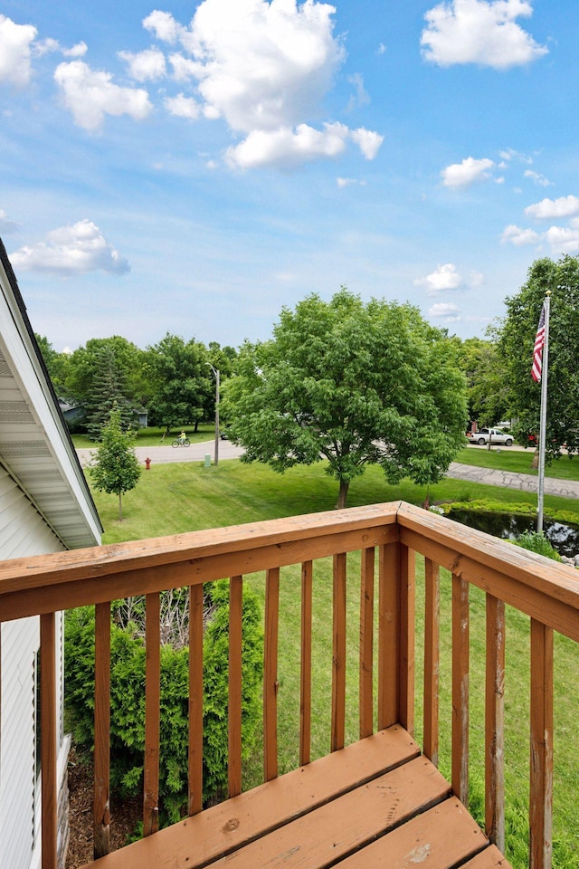 420 Pleasant Crest Cir, Annandale, MN 55302 - deck with a yard