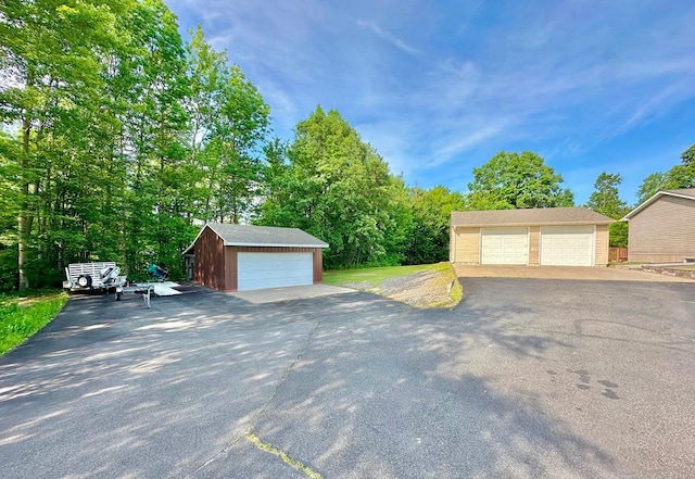2117 Isleview Rd, Grand Rapids, MN 55744 - view of detached garage