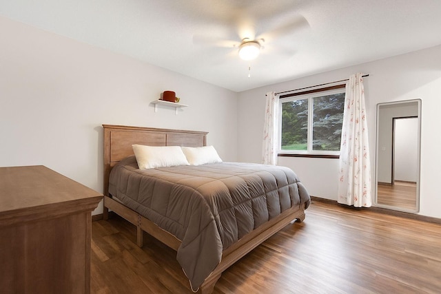 1219 Lakeview Pkwy, Buffalo, MN 55313 - bedroom with wood finished floors and ceiling fan