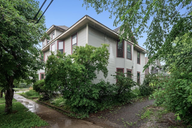 61 Delos St W, Saint Paul, MN 55107 - view of property exterior