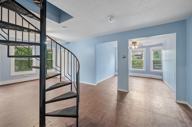 61 Delos St W, Saint Paul, MN 55107 - photo 12