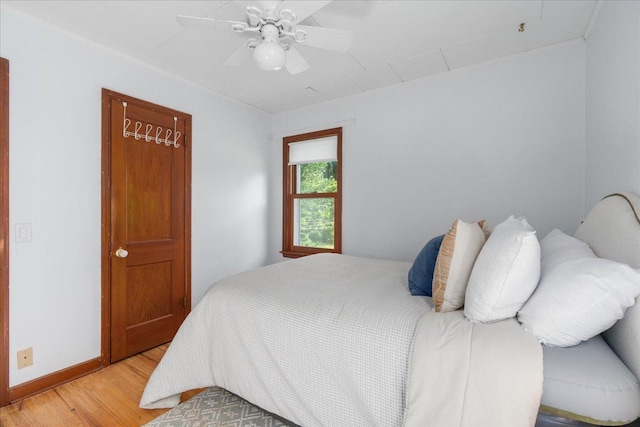 3506 Boardman St, Minneapolis, MN 55417 - bedroom with light wood-style floors and ceiling fan