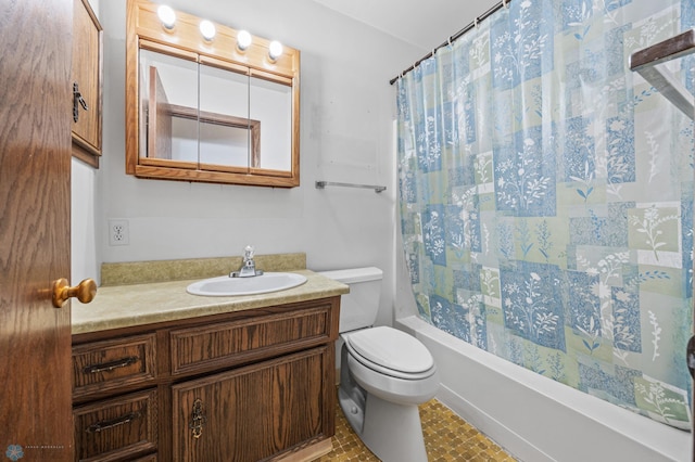 812 10th St S Unit B12, Fargo, ND 58103 - bathroom with vanity and shower / bath combo